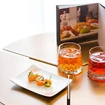 Отель Maritim Plaza 5*