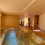Отель Maritim Plaza Тирана