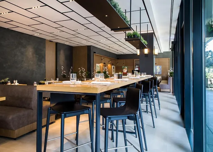 Maritim Plaza Hotel 5*