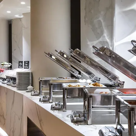 Maritim Plaza Hotel 5*