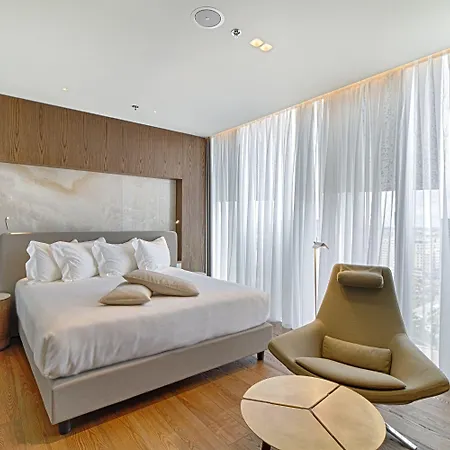 Maritim Plaza Hotel 5*