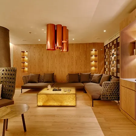 Maritim Plaza Tirana