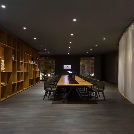 Hotel Maritim Plaza Tirana