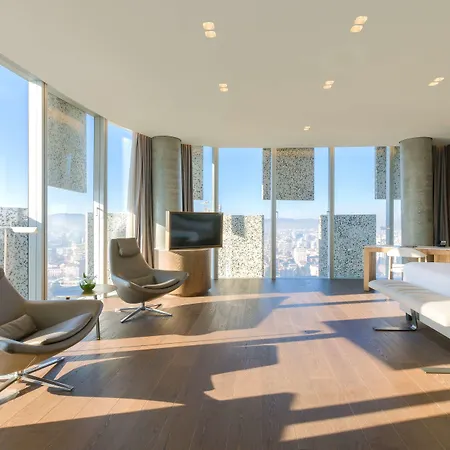 Maritim Plaza Hotel 5*