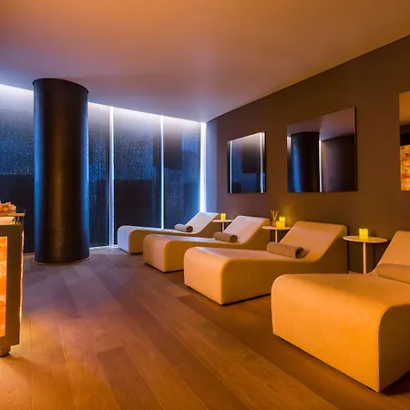 Maritim Plaza Hotel